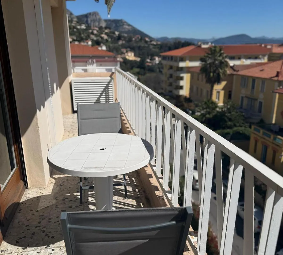 2P Hyper Centre Sea View 55M Apartment Vence France