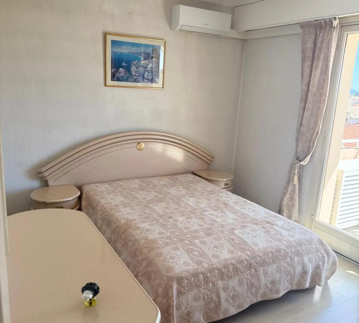 2P Hyper Centre Sea View 55M Apartment Vence